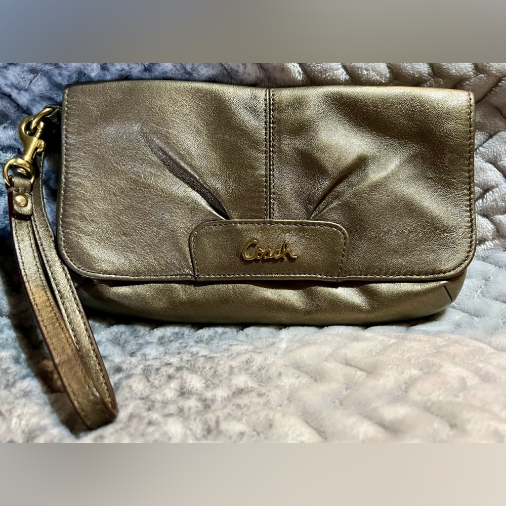 Coach Metallic Bronze Leather & Gold Tone Hardware  Wristlet Clutch.